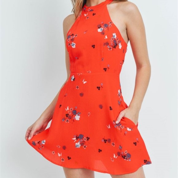 Stunning Summer 2021 Red Sundress - Picture 8 of 14